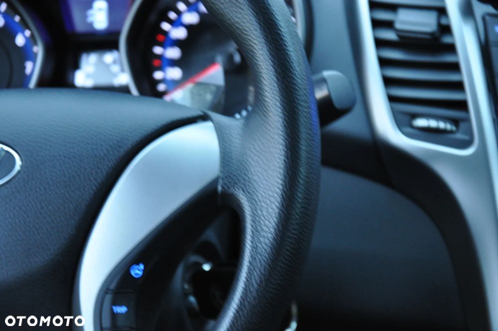 Hyundai i30 1.4 Comfort - 27