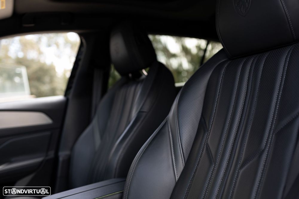 Peugeot 408 225 e-EAT8 GT - 10