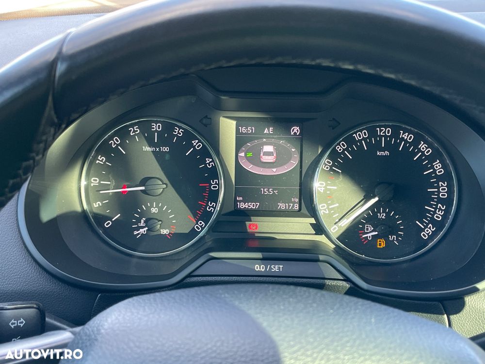 Skoda Octavia 1.6 TDI (Green tec) Ambition - 11