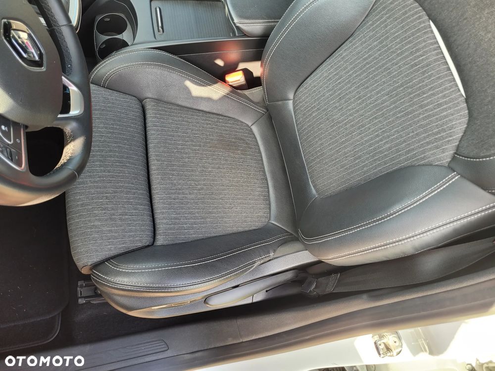 Renault Scenic - 10