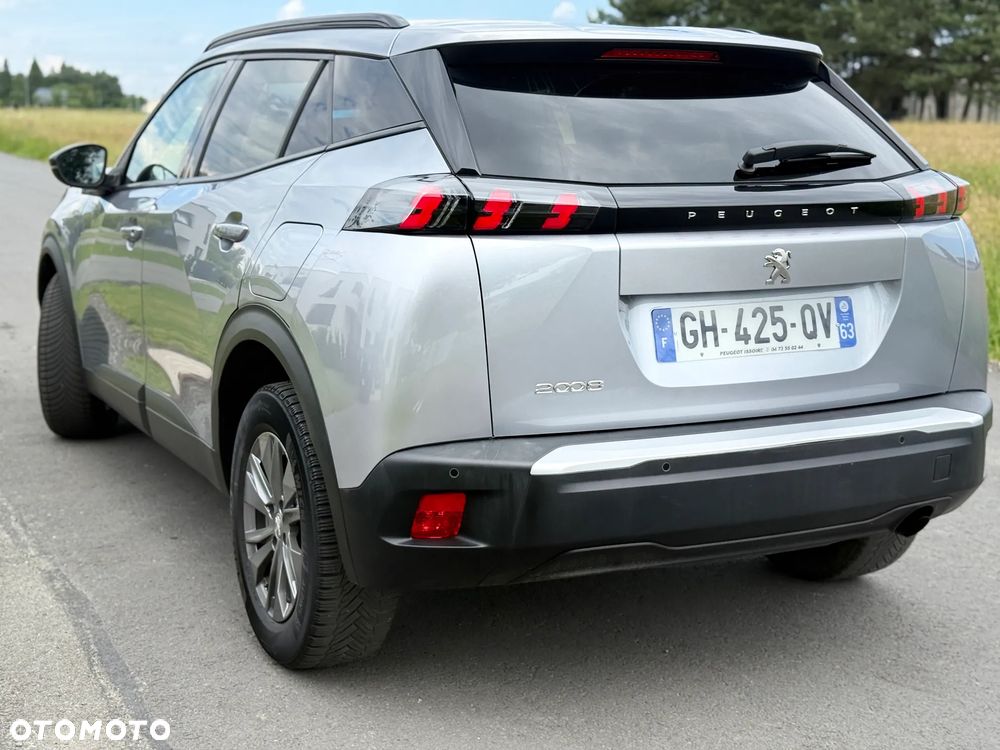 Peugeot 2008 1.2T Style S&S - 9