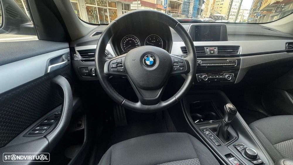 BMW X1 18 d sDrive Advantage - 14
