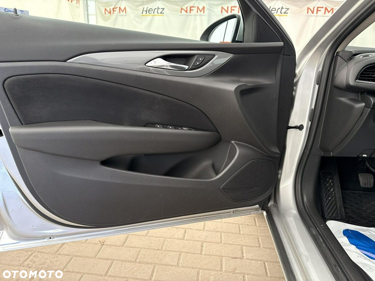 Opel Insignia 1.6 CDTI Enjoy S&S - 10