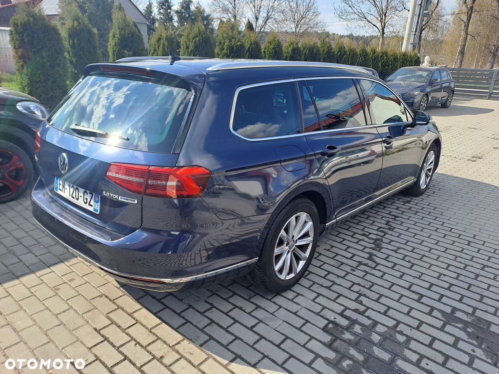 Volkswagen Passat 2.0 TDI (BlueMotion Technology) Highline - 5