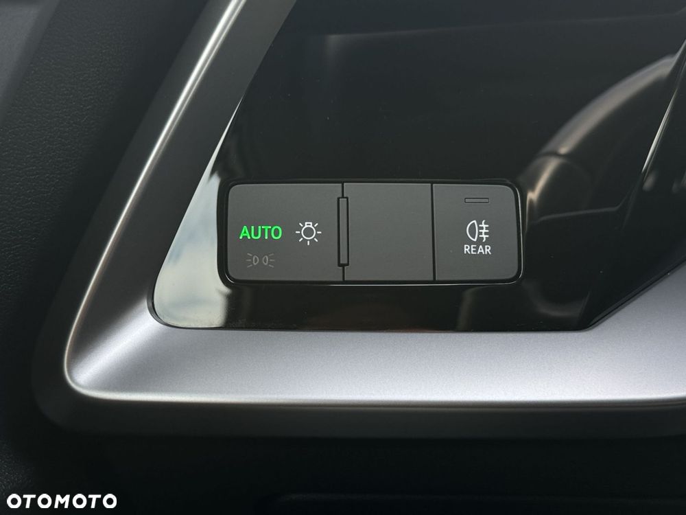 Audi A3 Limousine 35 TFSI mHEV S tronic - 32