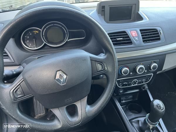 Para Peças Renault Megane Iii Hatchback (Bz0/1_) - 8