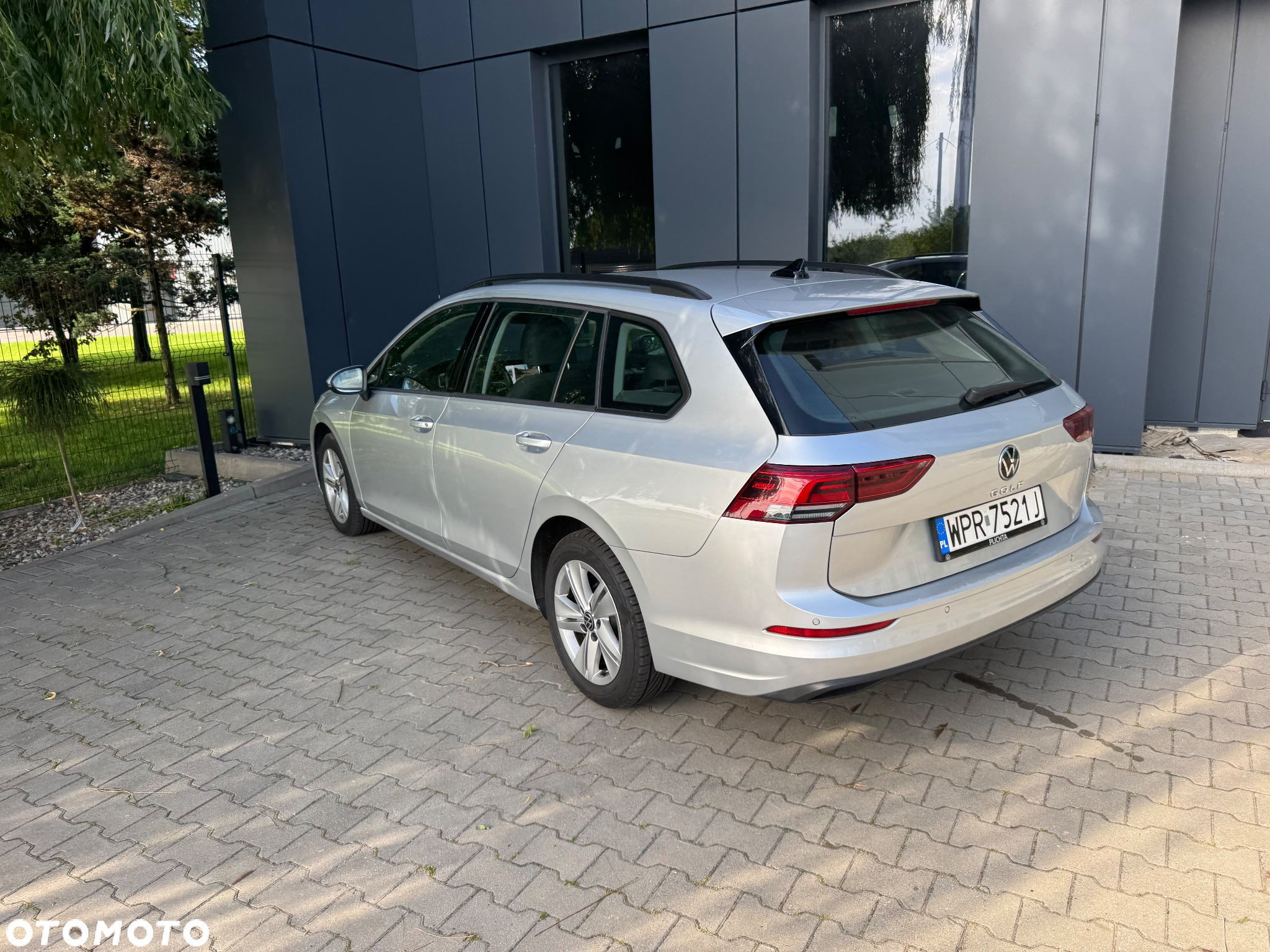 Volkswagen Golf VIII 2.0 TDI Life - 9