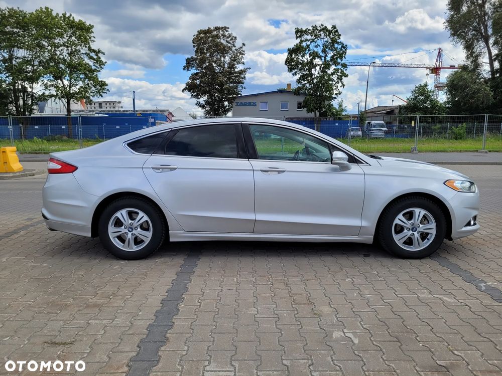 Ford Fusion - 3