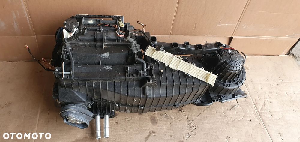 Nagrzewnica obudowa nagrzewnicy silnik kompletna Audi A5 A4 B8 8T1820005E - 5
