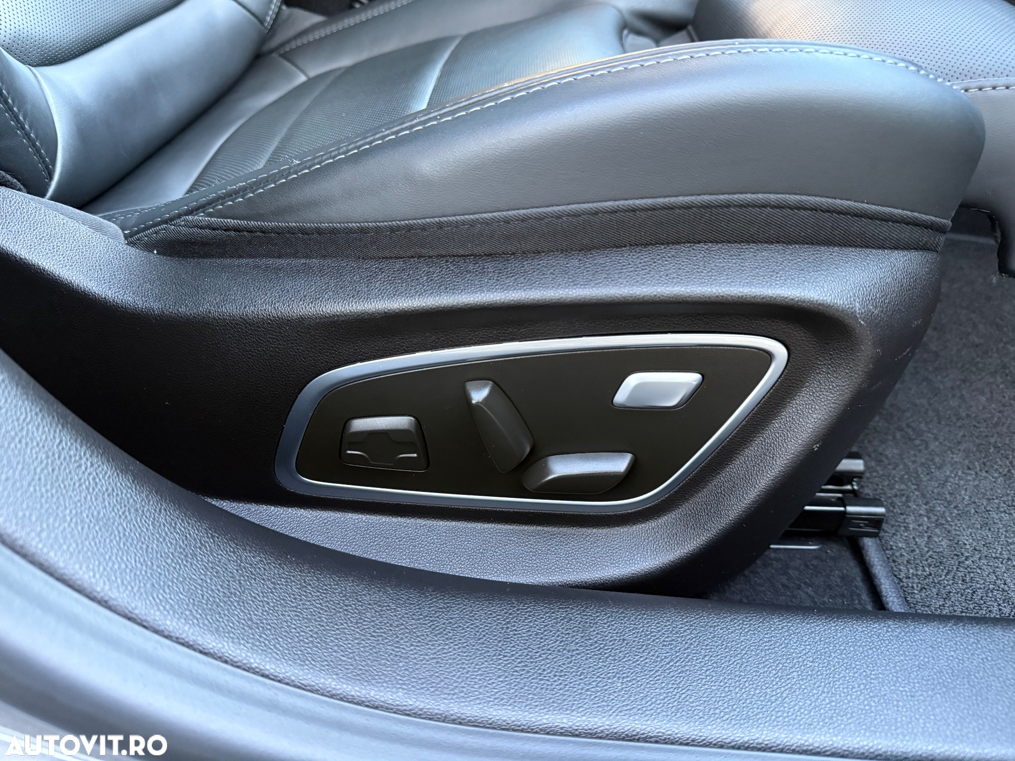 Renault Talisman ENERGY dCi 160 EDC INITIALE PARIS - 12