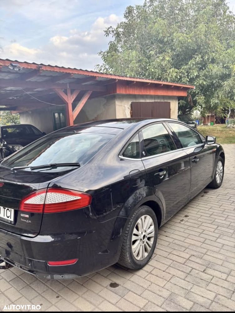 Ford Mondeo 2.0 TDCI Ghia - 2