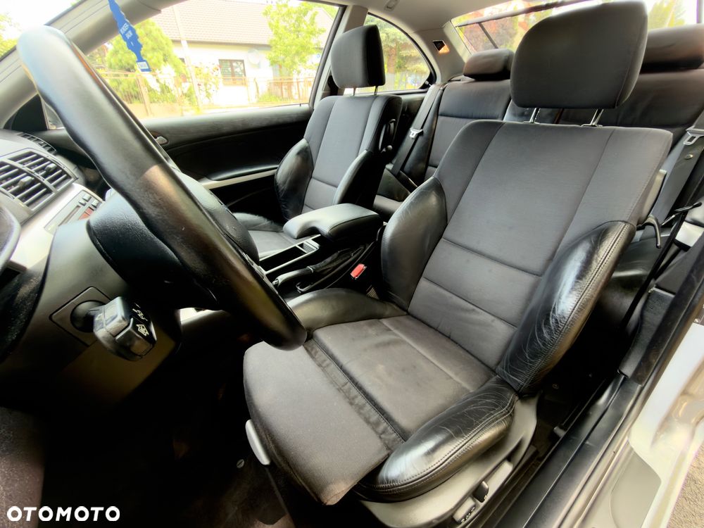BMW Seria 3 330 Ci - 19