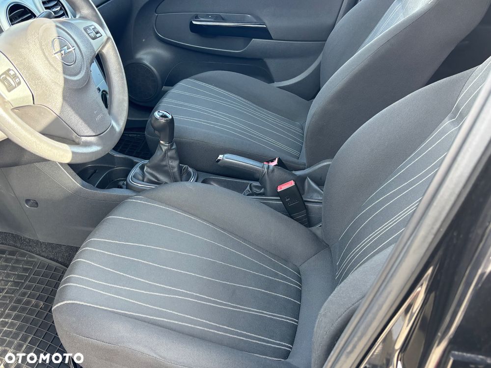 Opel Corsa 1.2 16V Edition - 16