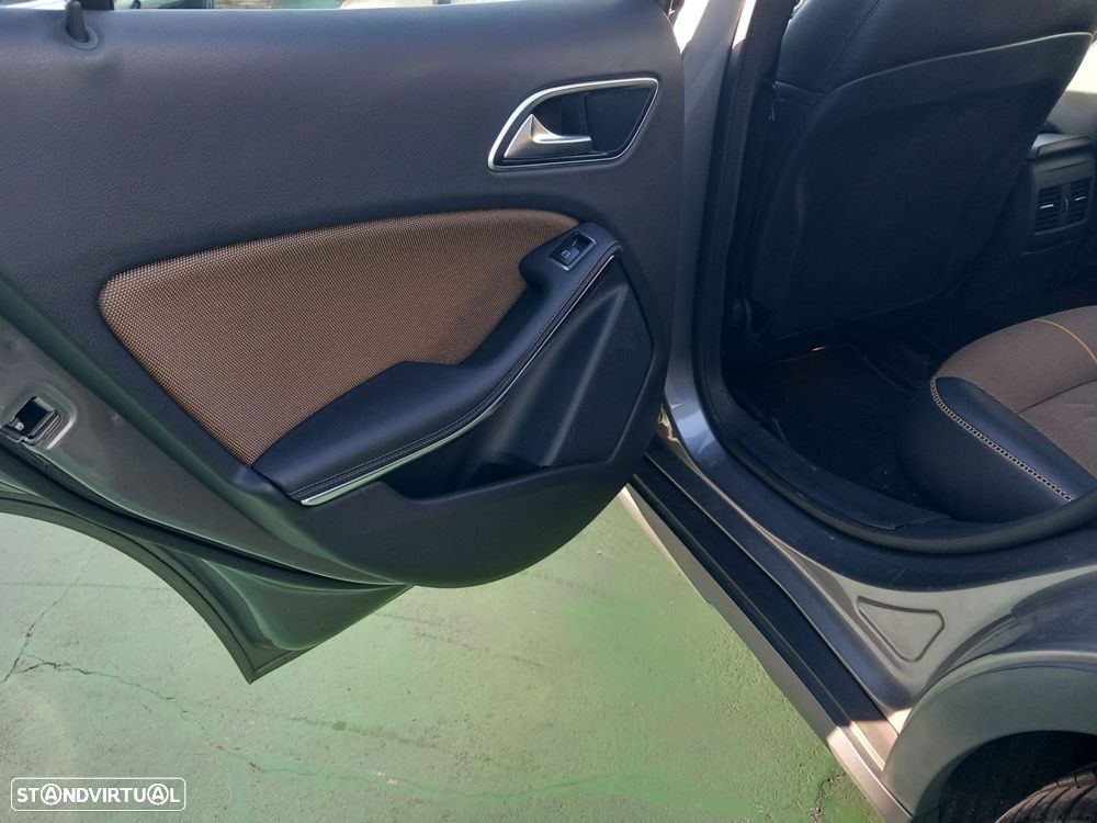 Mercedes-Benz GLA 180 d Style Aut. - 20