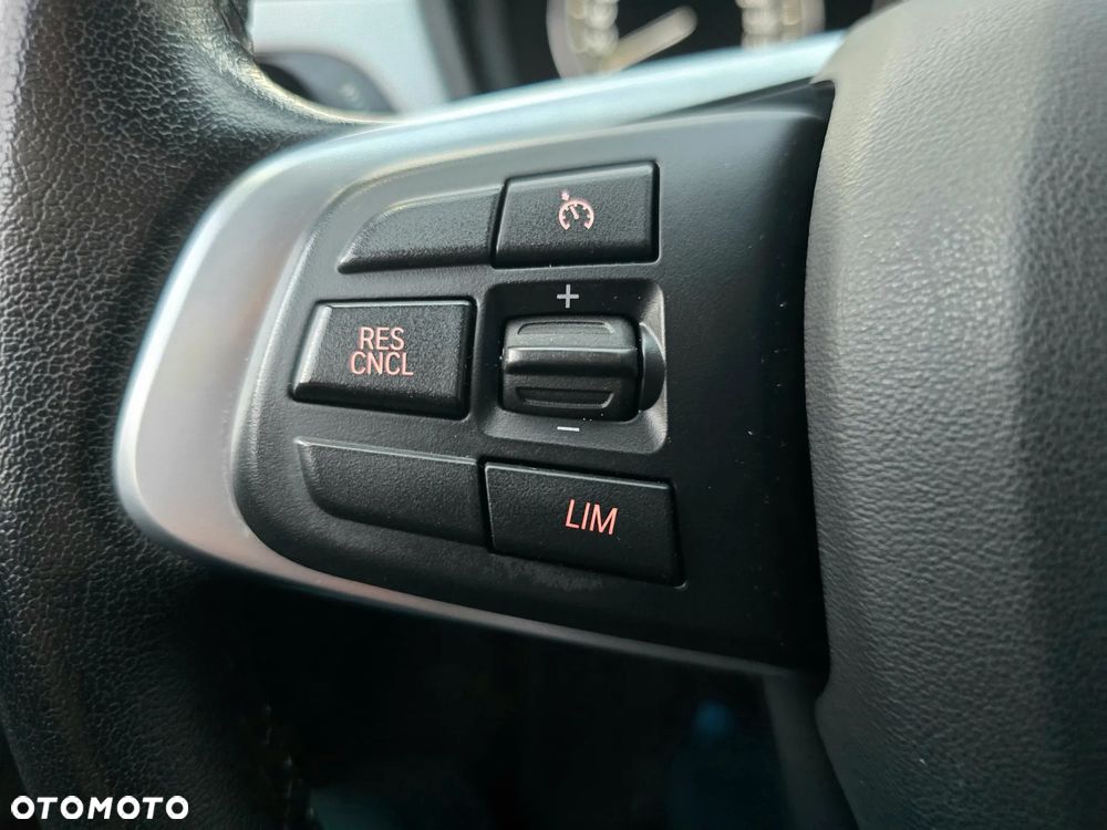 BMW X2 sDrive18d - 31