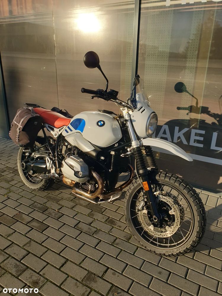 BMW R - 22
