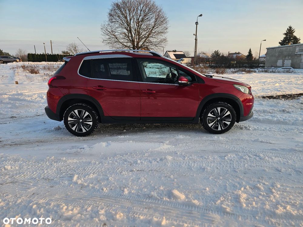 Peugeot 2008 1.2 Pure Tech Active S&S - 3