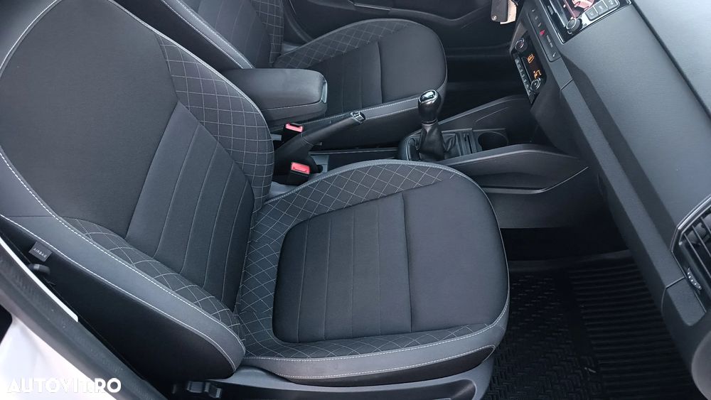 Skoda Fabia Combi 1.0 TSI Ambition - 23