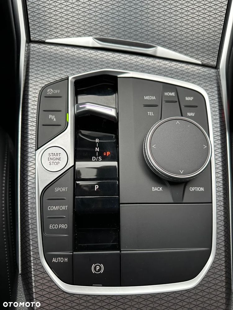 BMW Seria 3 - 18