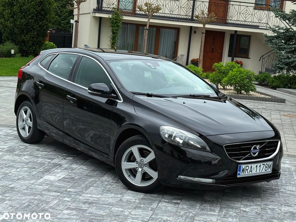 Volvo V40 T3 - 3