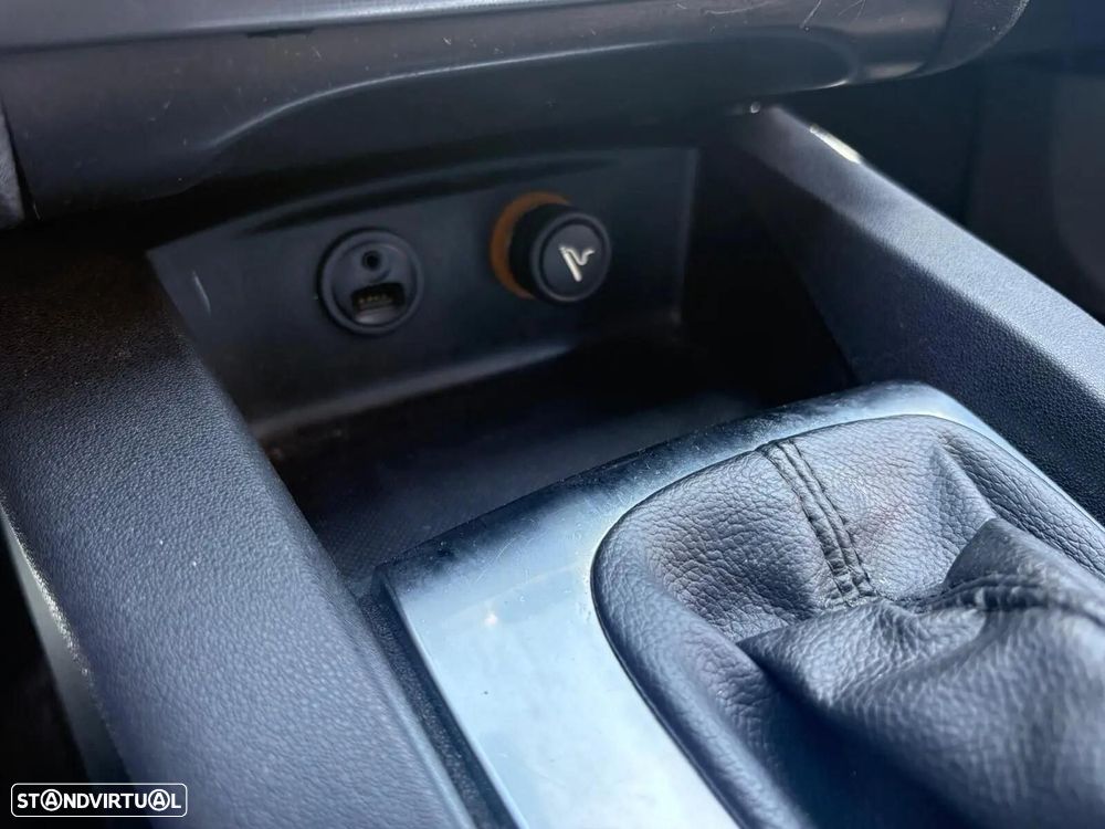 Citroën C4 1.6 BlueHDi Feel EAT6 - 52