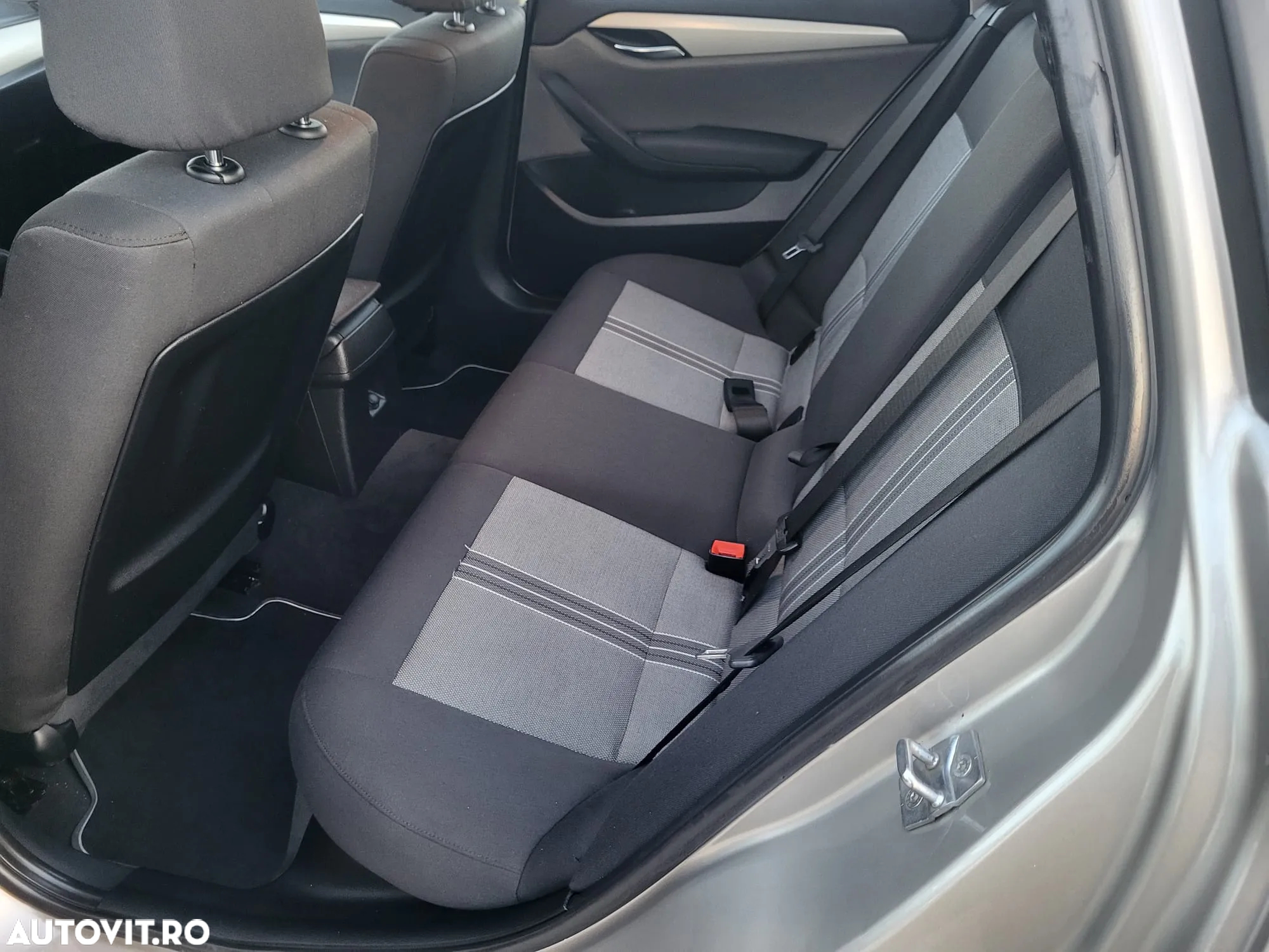 BMW X1 - 8