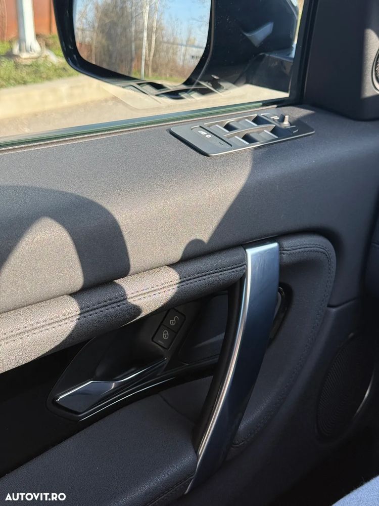 Land Rover Discovery Sport - 17