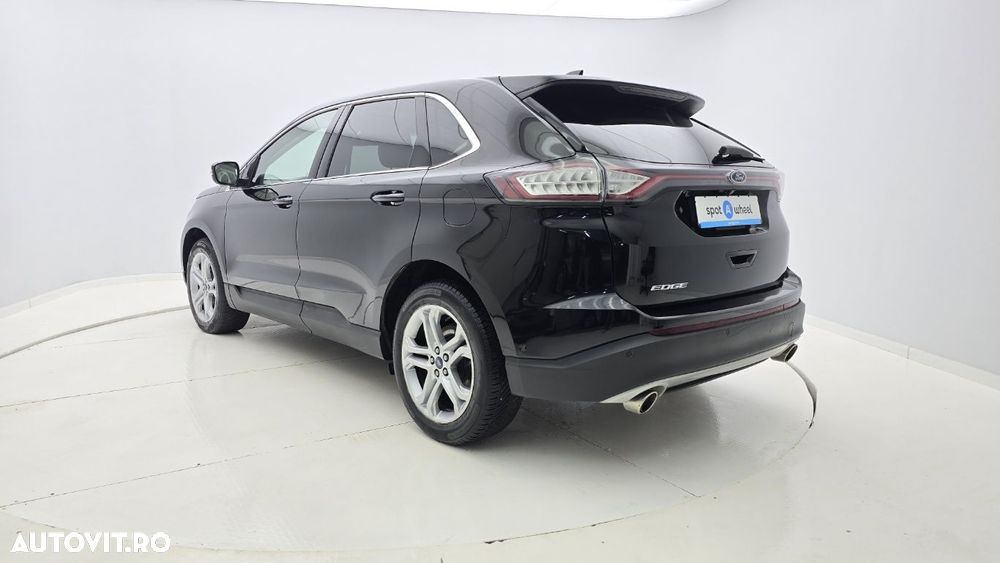 Ford Edge 2.0 TDCi Powershift Titanium - 9