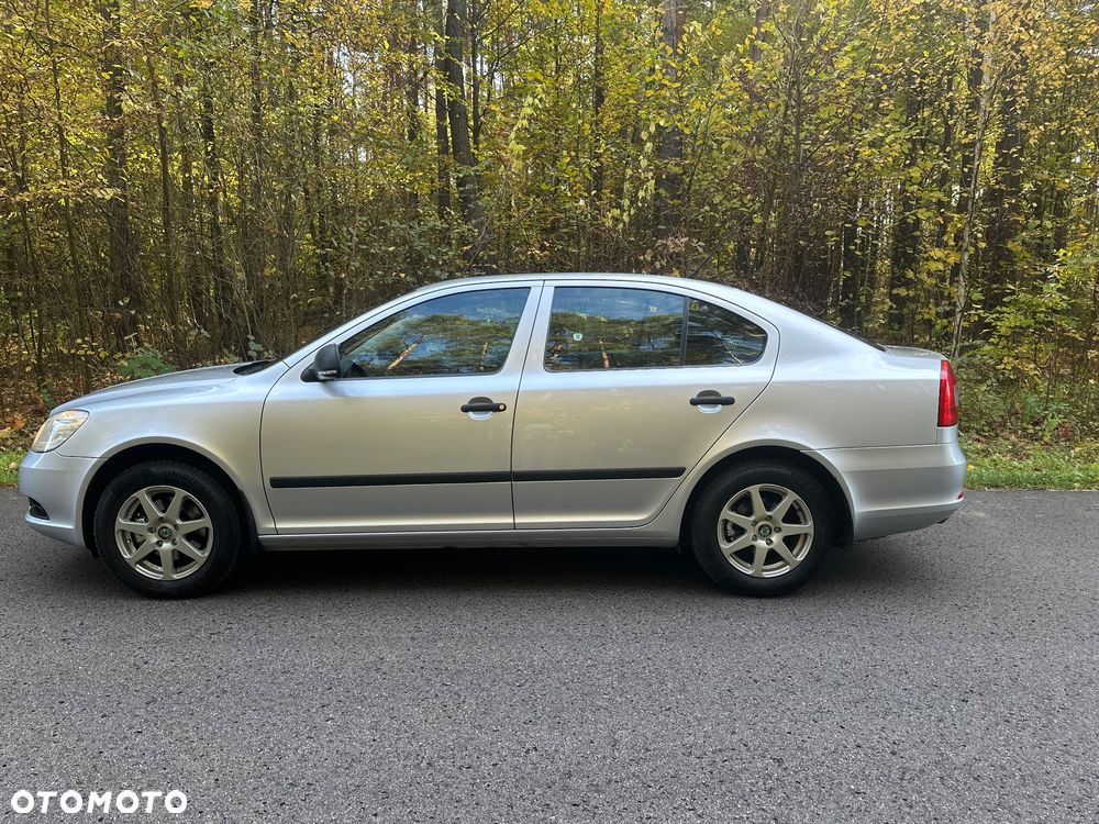 Skoda Octavia 2009 photo 5