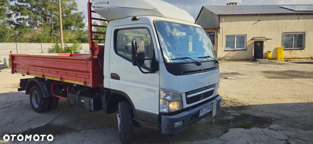 Mitsubishi Canter 7C18 - 1