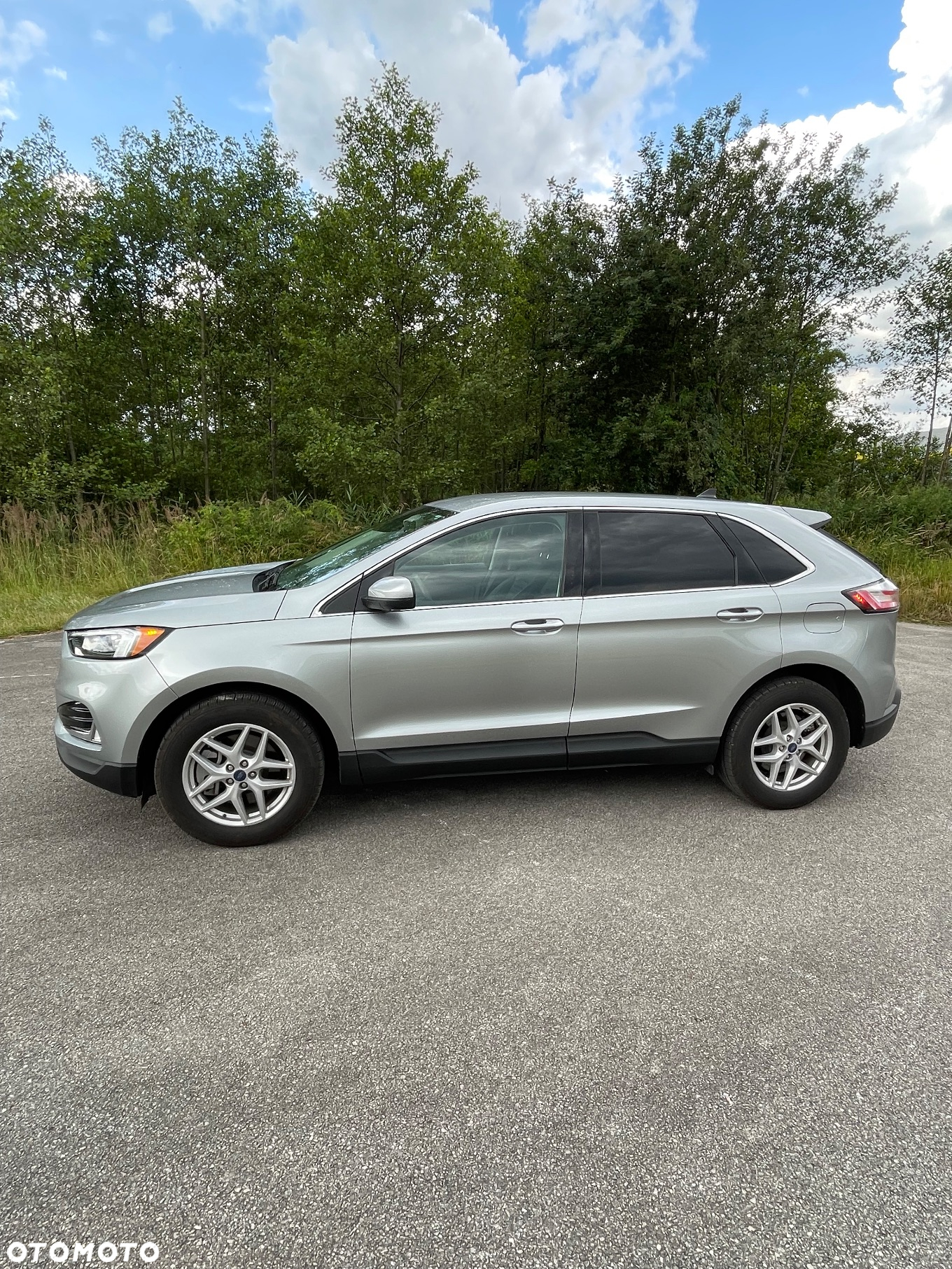Ford Edge - 2