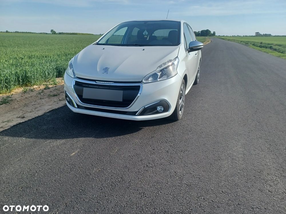 Peugeot 208 1.2 PureTech Style - 3