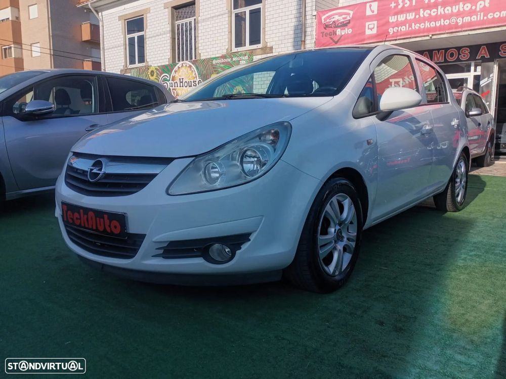 Opel Corsa 1.3 CDTi Cosmo - 4