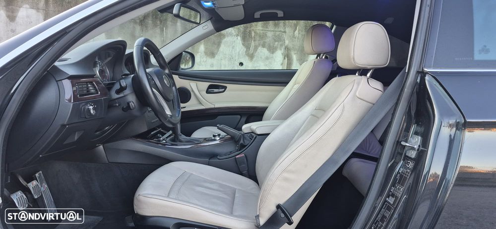 BMW 320 d Coupe - 6