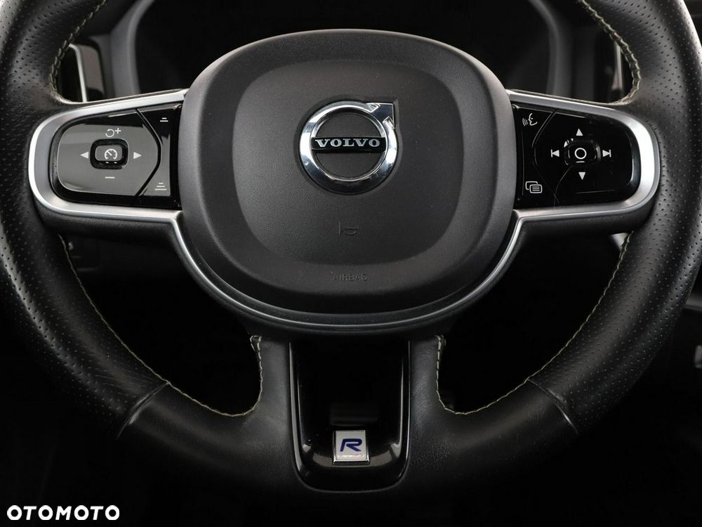 Volvo XC 60 D4 SCR R-Design - 22