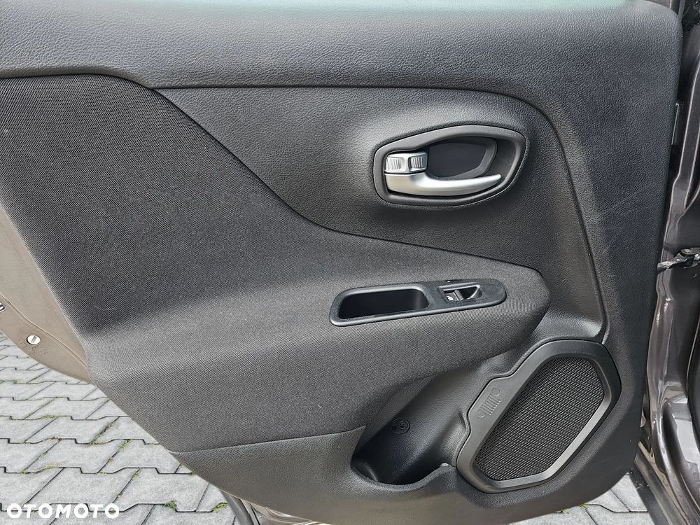 Jeep Renegade 1.0 GSE T3 Turbo Sport FWD S&S - 13