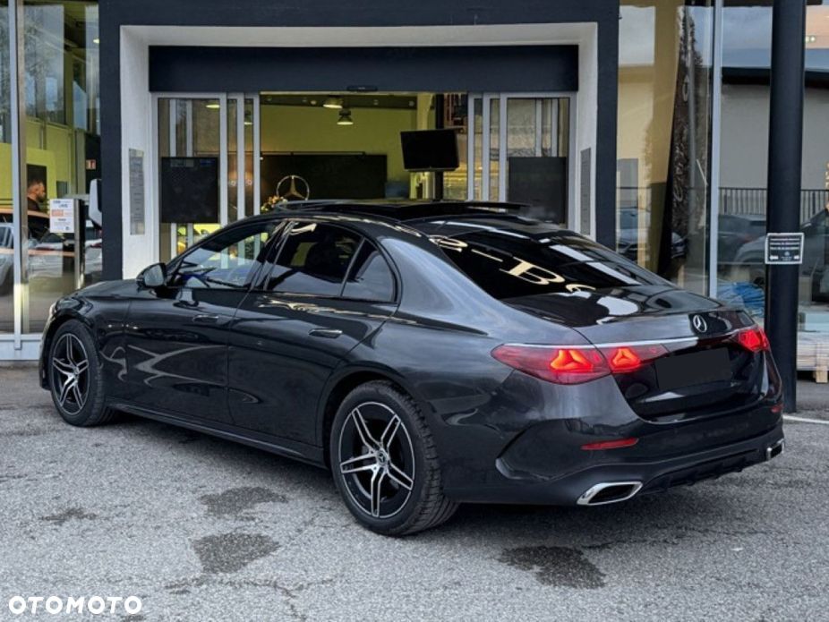 Mercedes-Benz Klasa E 220 d mHEV 4-Matic AMG 9G-Tronic - 7