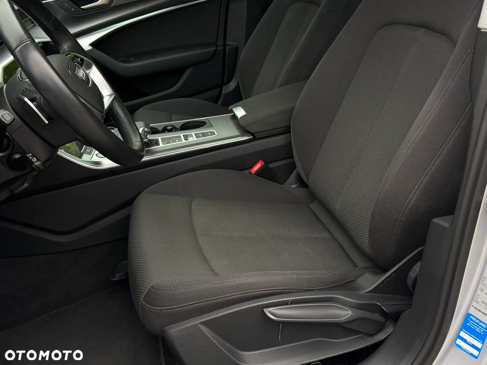 Audi A6 Avant 40 TDI quattro S tronic - 37