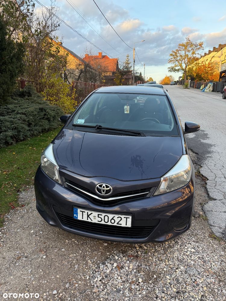 Toyota Yaris 1.33 Prestige - 1
