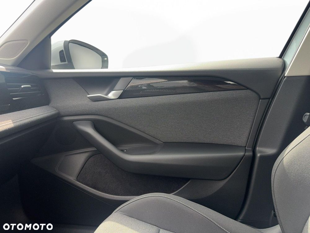 Volkswagen Passat Variant - 31