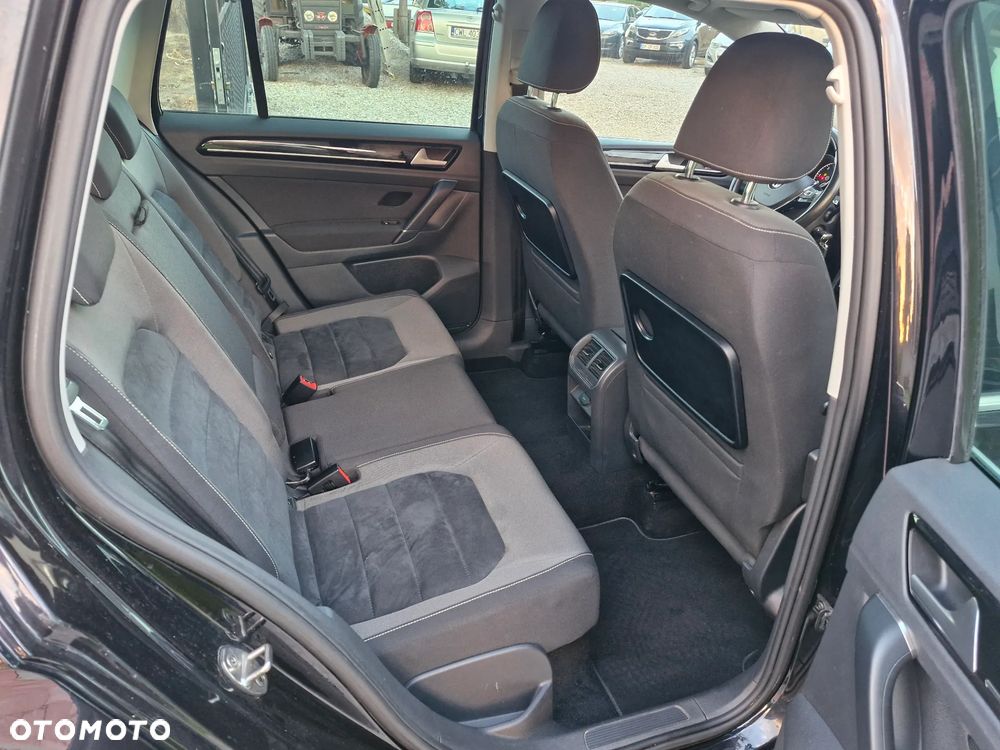 Volkswagen Golf 2.0 TDI BlueMotion Technology Edition - 17