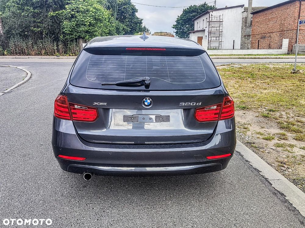 BMW Seria 3 320d Luxury Line - 3