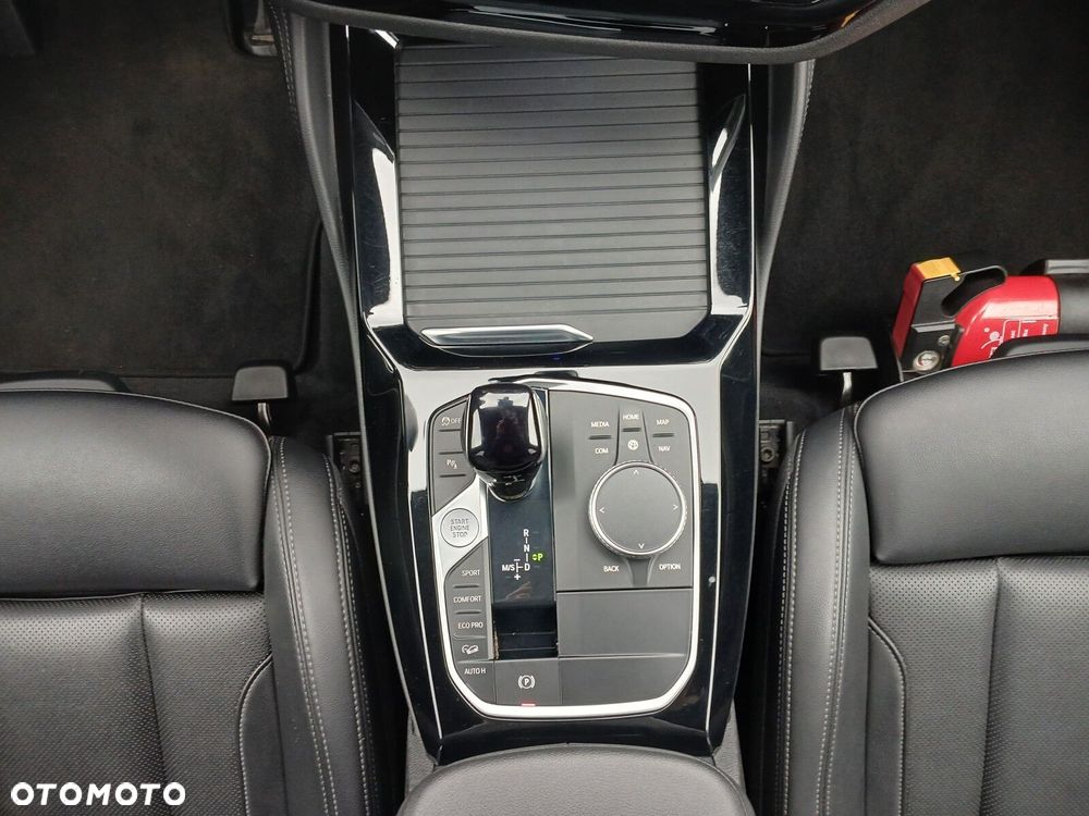 BMW X4 xDrive20d sport - 25