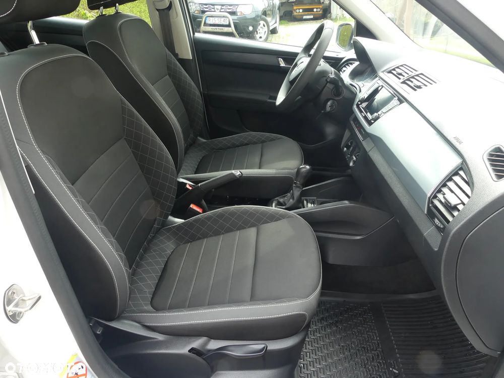 Skoda Fabia 1.0 TSI Ambition Plus - 24