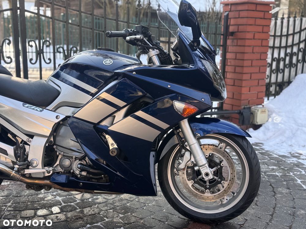Yamaha FJR - 10