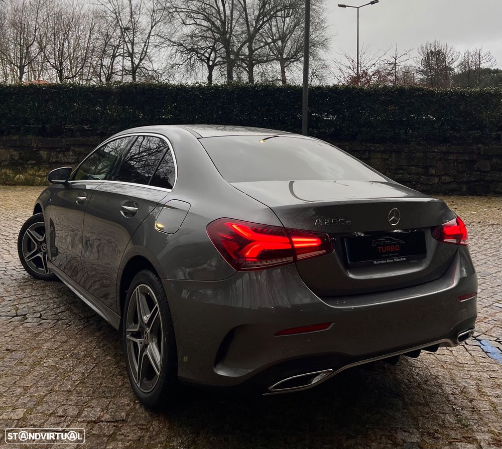 Mercedes-Benz A 250 Limousine e 8G-DCT AMG Line Advanced Plus - 2