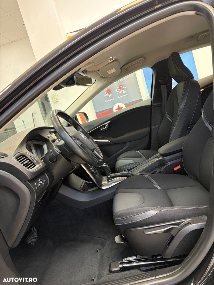 Volvo V40 ver-d3-geartronic-momentum - 13