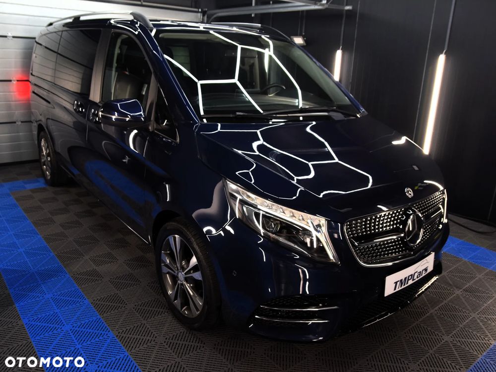 Mercedes-Benz Klasa V - 22