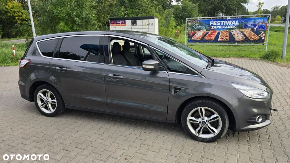 Ford S-Max - 8