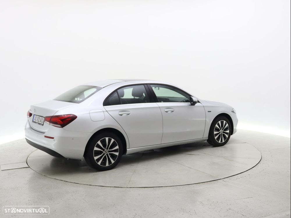 Mercedes-Benz A 250 e Style Plus - 7